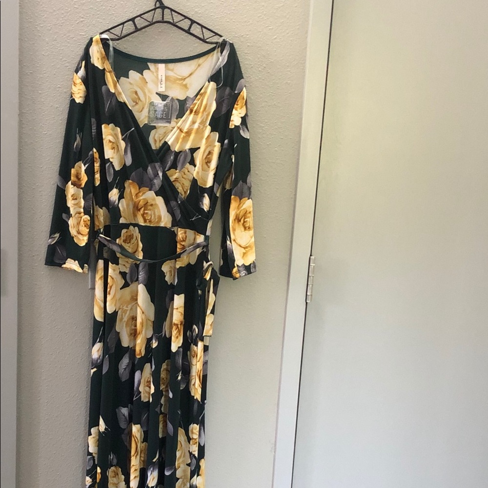 Maxi dress, S floral patern